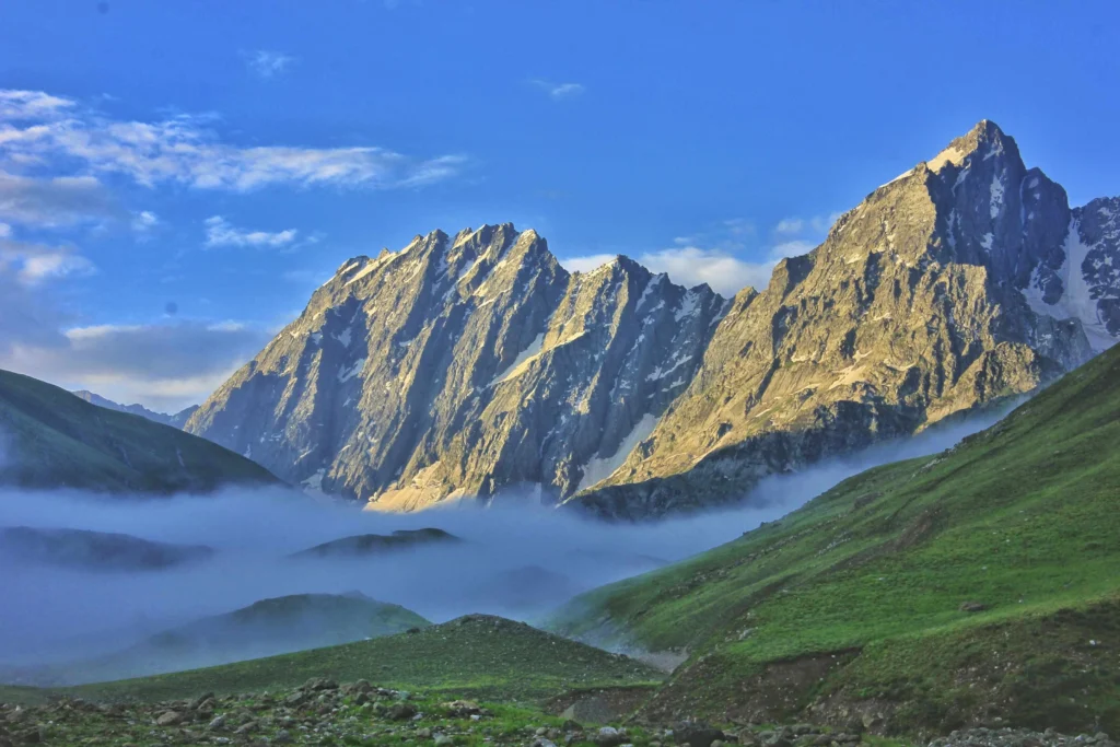KASHMIR-GREAT-LAKES-TREKKING-BUDDHA-2