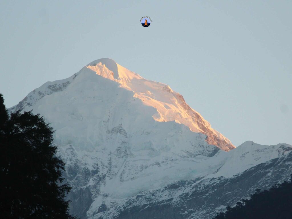 Goechala trek price - Goechala trek best itenary - Goechala trek best rate -goechala trek most affordable price - trekking buddha