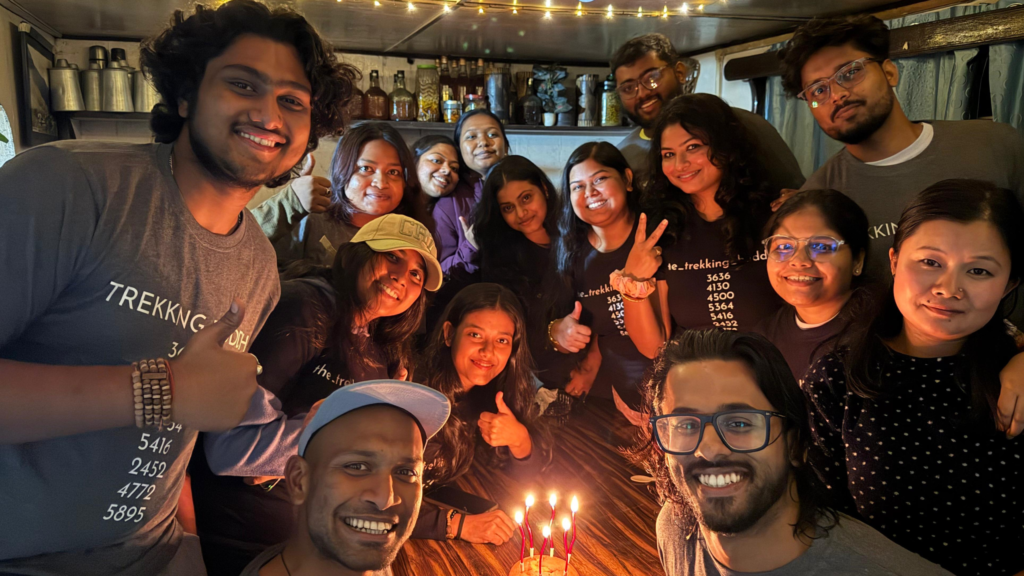 Darjeeling Trek, Singalila Trek, Himalayan Trekking in West Bengal, Beginner Trek West Bengal, Himalayan Trek for Beginners,